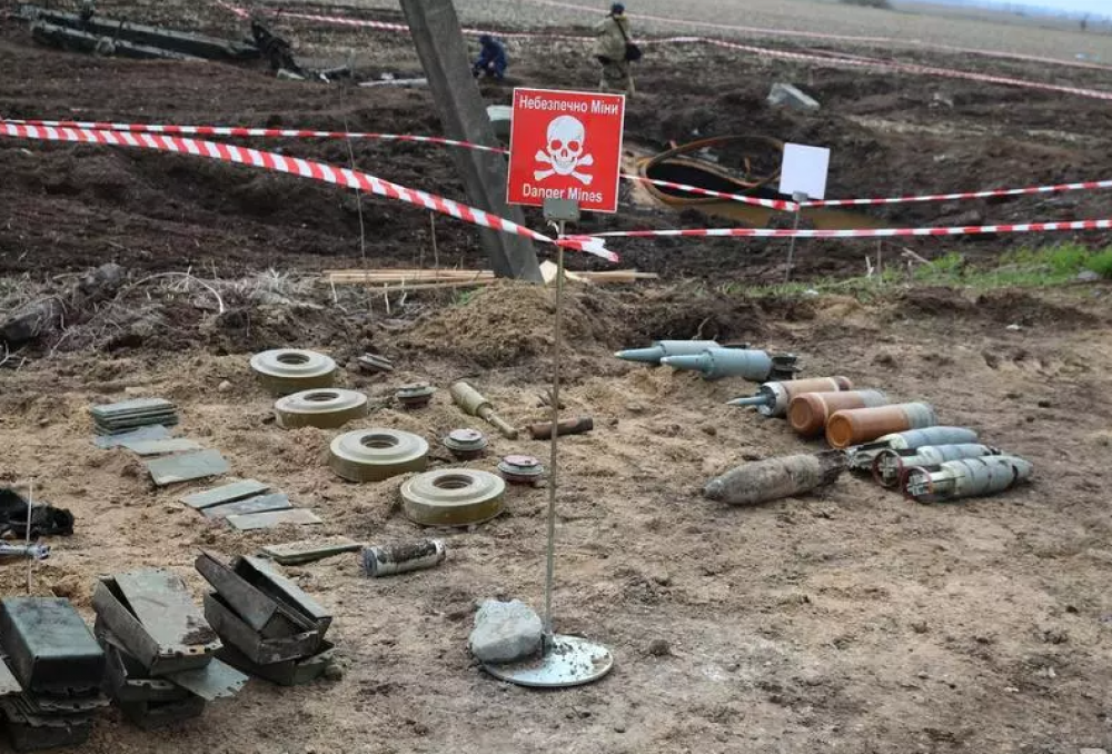 Soldații ruși pun mine antipersonal în jucării sau frigidere: „Lasă după ei iadul"